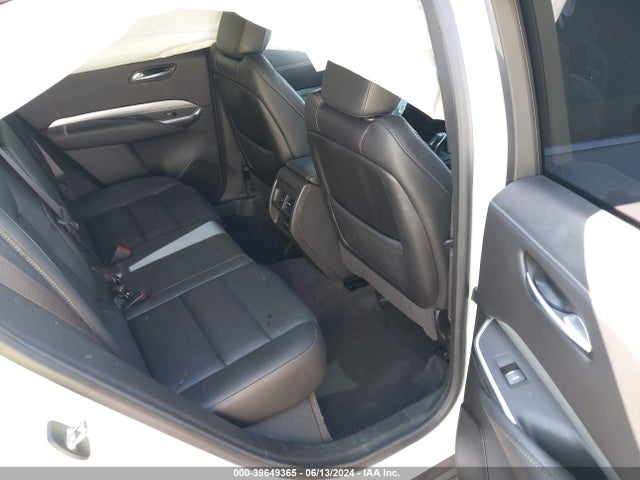 1GYFZCR42NF100431 Cadillac Xt4 Fwd Premium Luxury