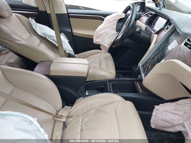 2017 TESLA MODEL X 5YJXCBE21HF037843 Photo 4