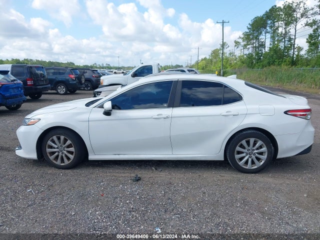 Toyota CAMRY LE 2020 4T1C11AK8LU369018 Image 14