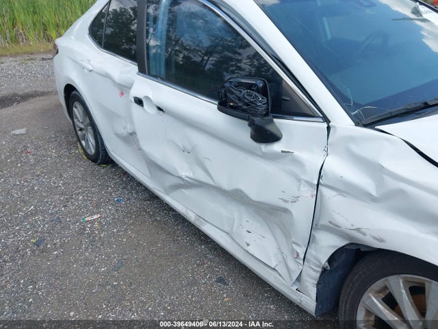 Toyota CAMRY LE 2020 4T1C11AK8LU369018 Image 18