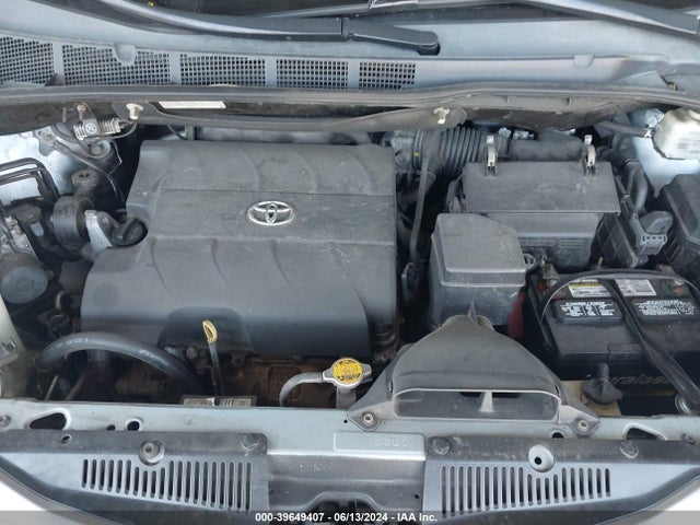 Toyota Sienna Xle 8 Passenger 2015 5TDYK3DC2FS649162 Image 10