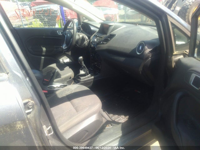 Ford FIESTA SE 2014 3FADP4BJ1EM105831 Image 5