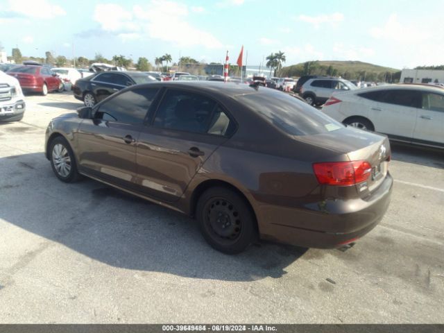 3VWD07AJXEM213444 Volkswagen Jetta 1.8t Se