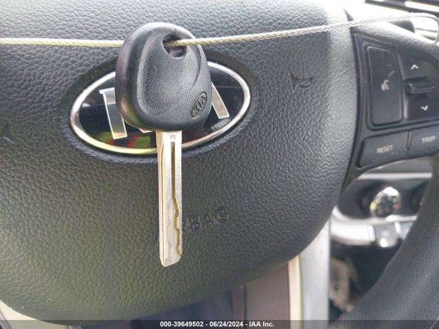 KNADM4A34H6035765 KIA RIO LX