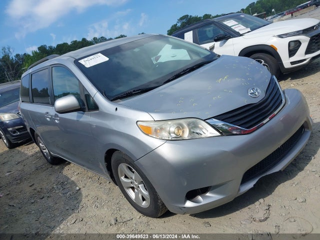 Toyota Sienna Le V6 8 Passenger 2014 5TDKK3DC0ES485639 main image