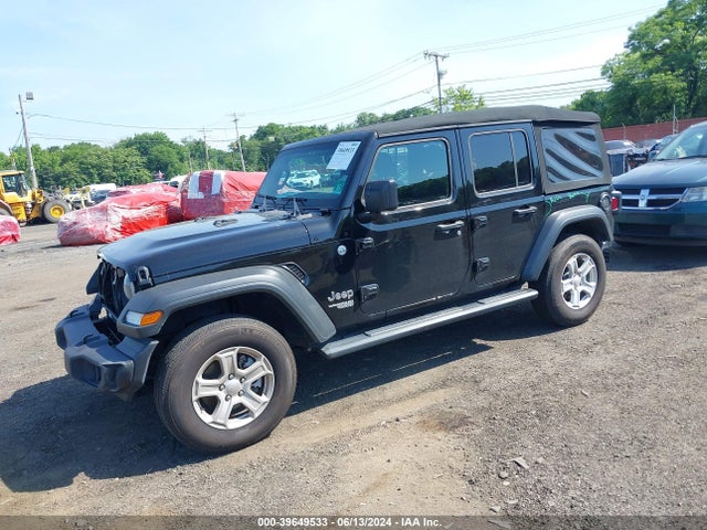 1C4HJXDG6JW273233 Jeep Wrangler Unlimited Sport S 4x4
