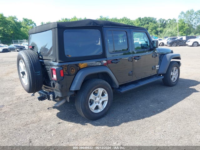 1C4HJXDG6JW273233 Jeep Wrangler Unlimited Sport S 4x4