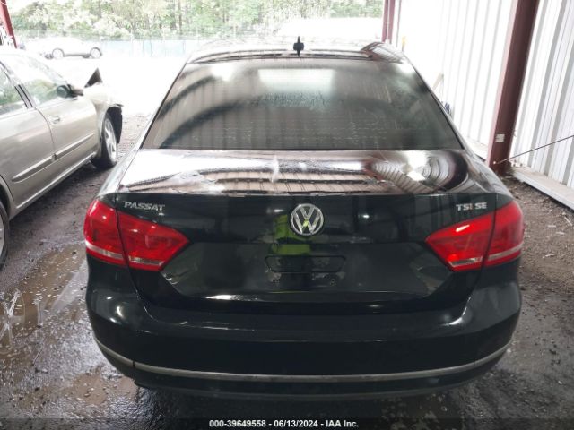1VWBT7A35FC007483 Volkswagen Passat 1.8t Se