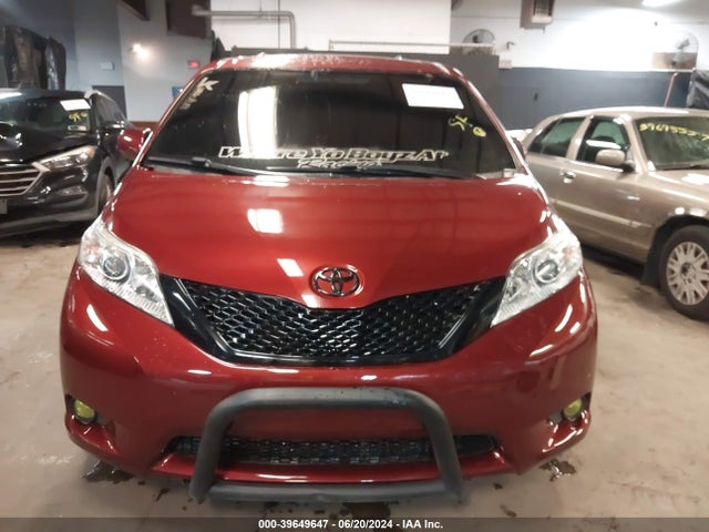 Toyota Sienna Le 8 Passenger 2017 5TDKZ3DC5HS825027 Image 12