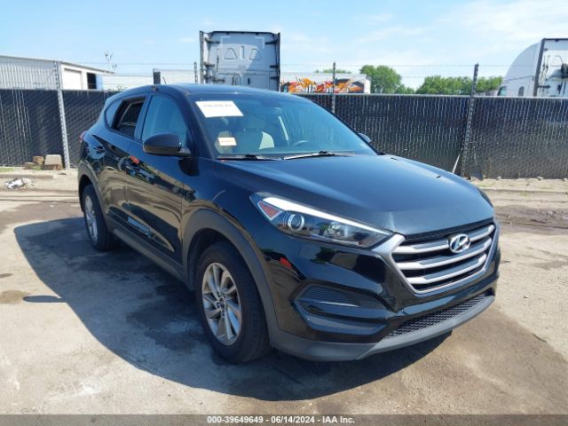 KM8J2CA49JU766493 Hyundai TUCSON SE