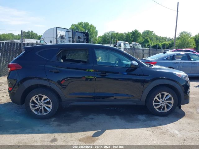 KM8J2CA49JU766493 Hyundai TUCSON SE