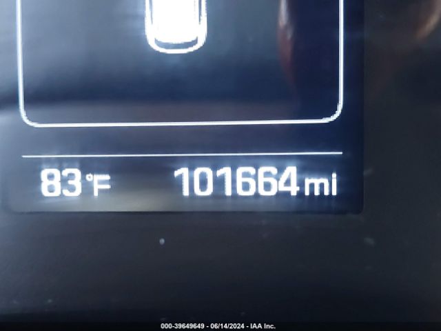 KM8J2CA49JU766493 Hyundai TUCSON SE