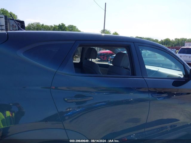 KM8J2CA49JU766493 Hyundai TUCSON SE