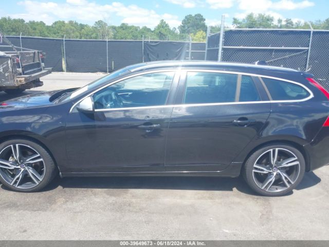 YV149MSS8H1338842 Volvo V60 T6 R-design Platinum