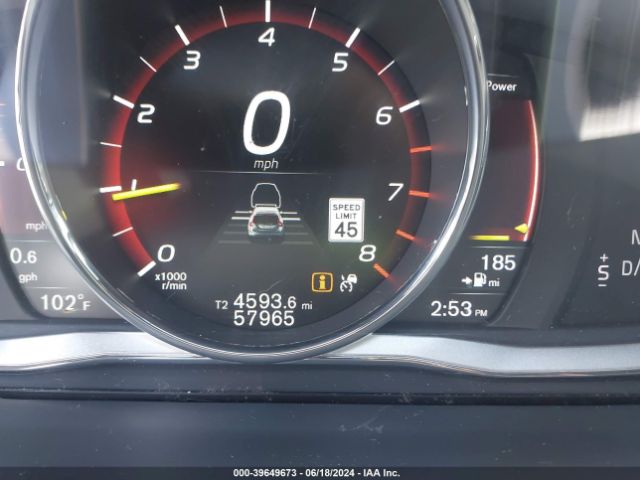YV149MSS8H1338842 Volvo V60 T6 R-design Platinum