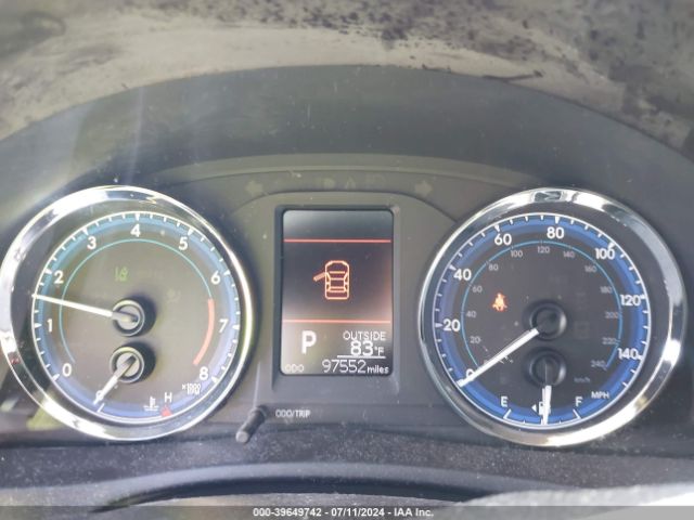 5YFBURHE2JP846963 Toyota COROLLA LE