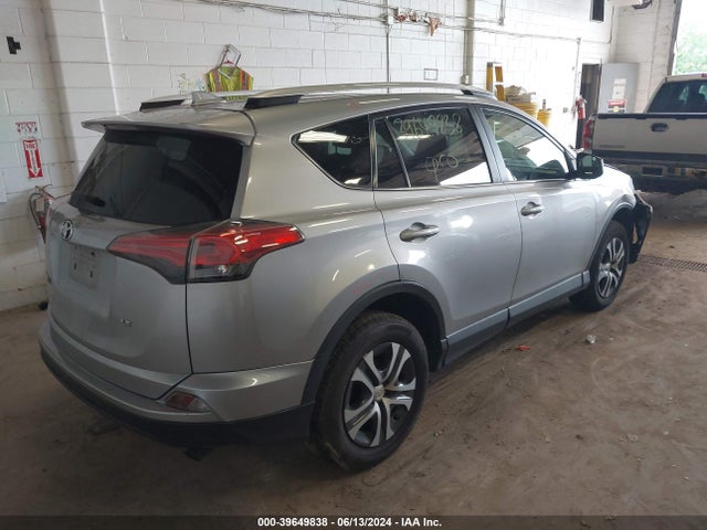 Toyota RAV4 LE 2016 2T3ZFREV6GW240156 Image 4