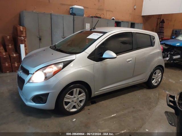 Chevrolet Spark 1lt Cvt 2015 KL8CD6S9XFC793906 Image 2
