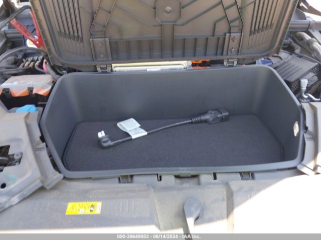 WA1AAAGE9NB037899 Audi E-tron Premium Quattro