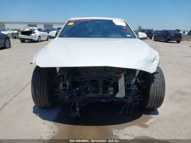 WBA8E1C38HA158766 BMW 330e Iperformance