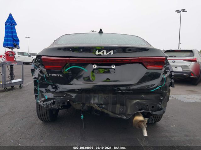 3KPF24ADXRE747560 KIA Forte Lxs