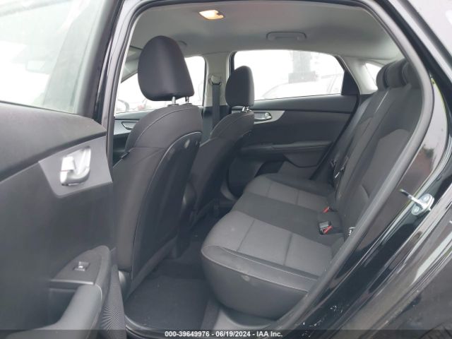 3KPF24ADXRE747560 KIA Forte Lxs