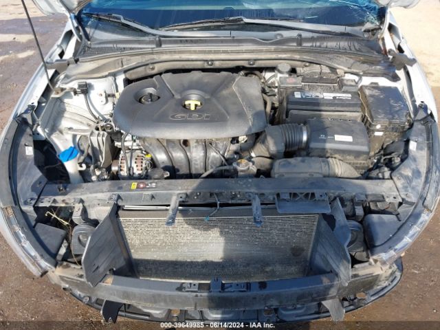 KMHH35LE5JU057976 Hyundai ELANTRA GT