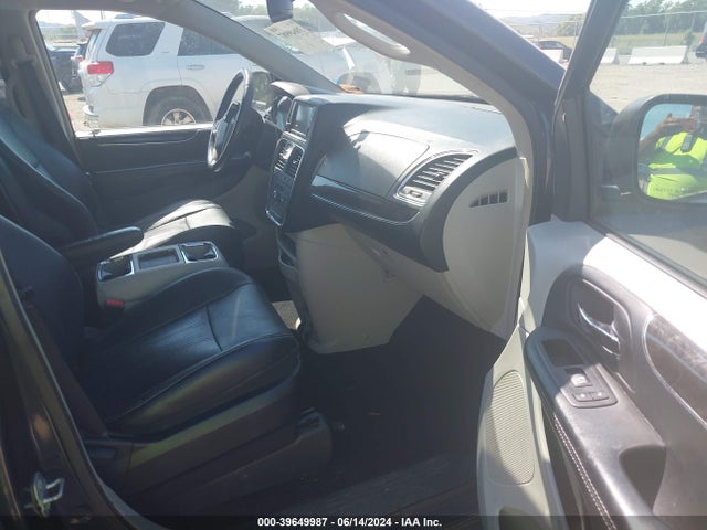 2C4RC1BG1ER271516 Chrysler Town & Country Touring