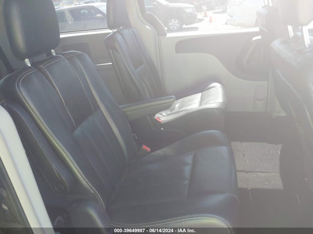 2C4RC1BG1ER271516 Chrysler Town & Country Touring
