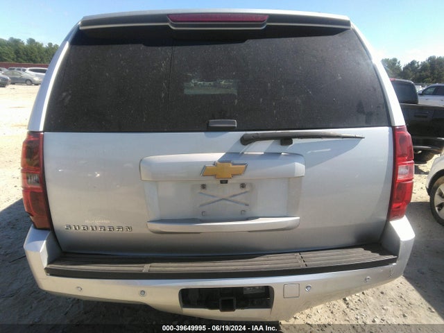 Chevrolet Suburban 1500 Lt 2014 1GNSCJE07ER104395 Image 16