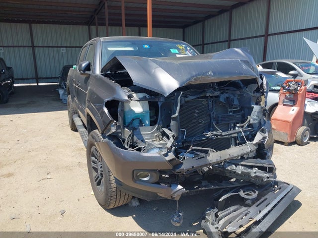 Toyota Tacoma Sr5 V6 2016 5TFAZ5CN9GX017976 main image