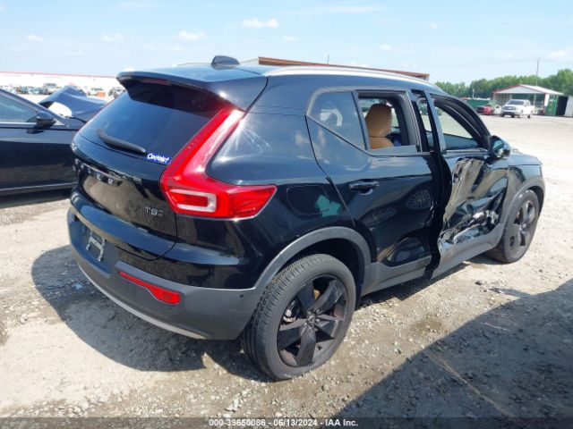 YV4162UK3K2073006 Volvo Xc40 T5 Momentum