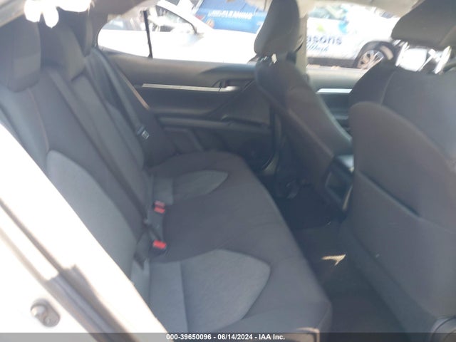 Toyota CAMRY LE 2019 4T1B11HK9KU261877 Image 8