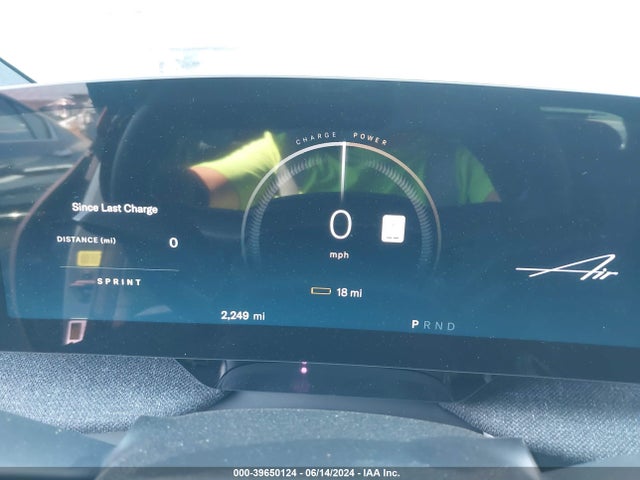 Lucid Air Touring 2024 50EA1TEA6RA004142 Image 16