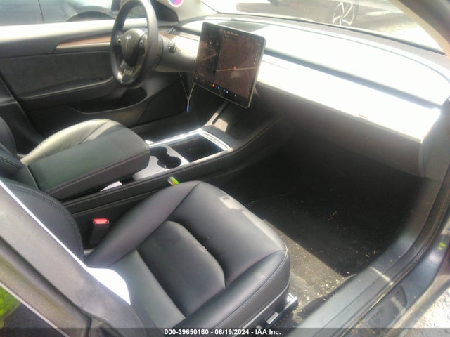 2023 TESLA MODEL 3 5YJ3E1EB2PF633240 Photo 4