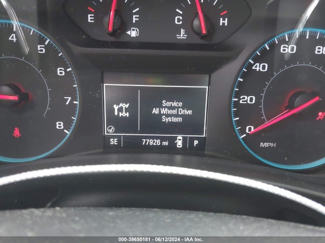 2GNAXSEV3J6212746 Chevrolet EQUINOX LT