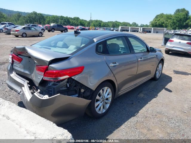 5XXGU4L39GG085980 KIA OPTIMA EX