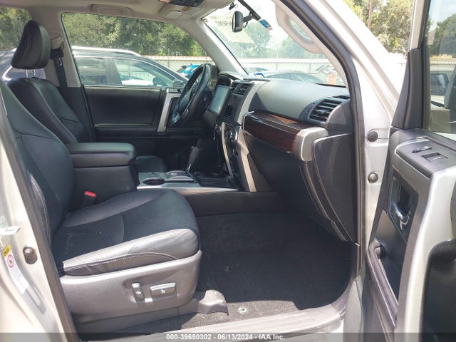 Toyota 4runner Limited 2016 JTEZU5JR1G5111753 Image 5