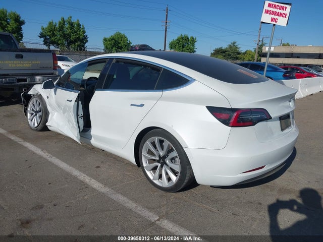 Tesla Model 3 Long Range Dual Motor All-wheel Drive 2020 5YJ3E1EB6LF667594 Image 3