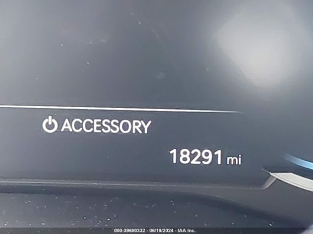 KMTG34TA9NU090218 Genesis G70 2.0t Rwd