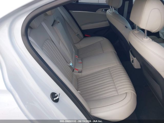 KMTG34TA9NU090218 Genesis G70 2.0t Rwd