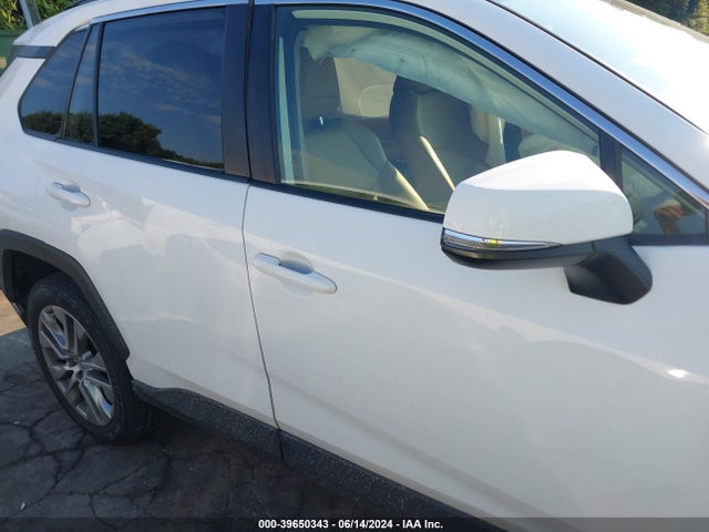 Toyota Rav4 Xle Premium 2019 JTMC1RFV8KD038864 Image 13