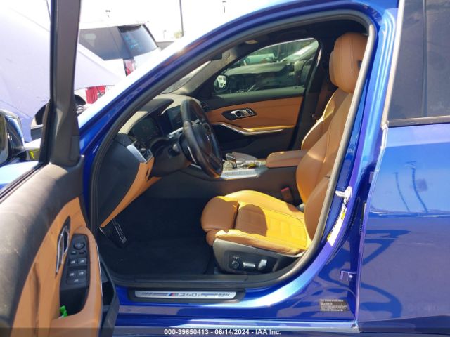 3MW5U7J08M8B93976 BMW 3 Series M340i