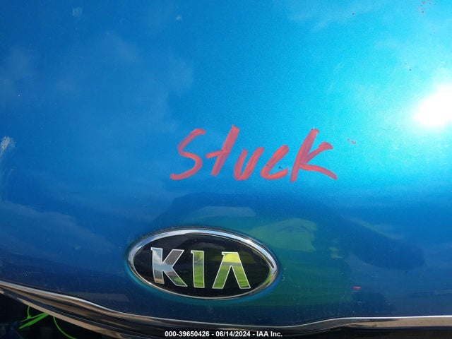 KIA SOUL + 2016 KNDJP3A5XG7297436 Image 10