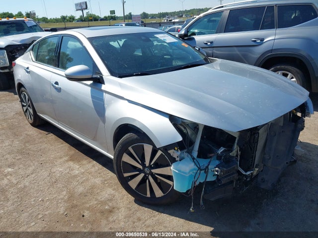 2019 1N4BL4DV1KC124671 main image