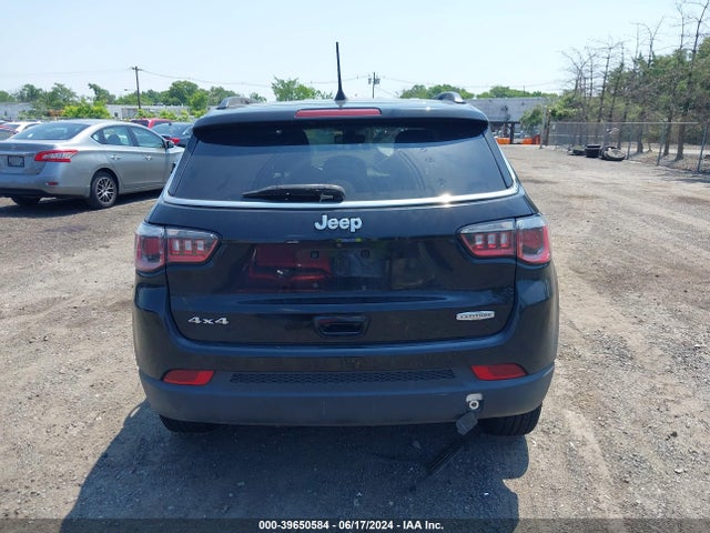 Jeep Compass Latitude 4x4 2019 3C4NJDBB8KT647227 Image 16