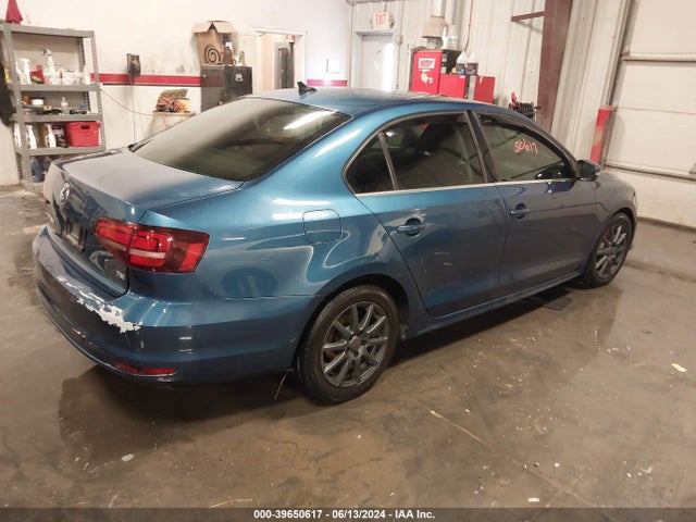 3VWB67AJ1HM330937 Volkswagen Jetta 1.4t Se