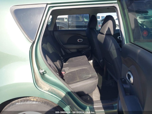 KIA Soul 2014 KNDJN2A22E7009959 Image 8