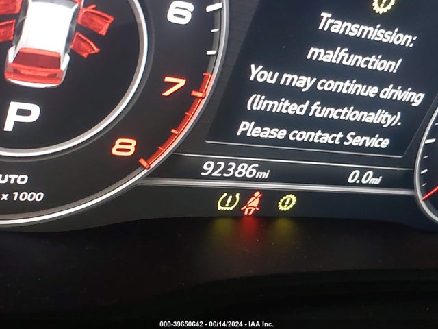 WA1CNAFY8J2017579 Audi Q5 2.0t Premium/2.0t Tech Premium