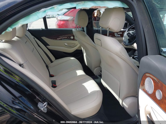 Mercedes-Benz E 300 2018 WDDZF4JBXJA363632 Image 8